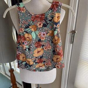 Altar’d States Floral Sleeveless Women's Top